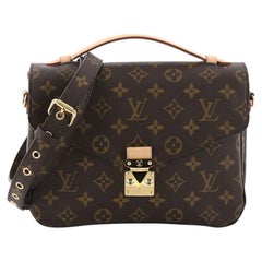 AUTHENTIC Louis Vuitton Pochette Metis Monogram PREOWNED (WBA993