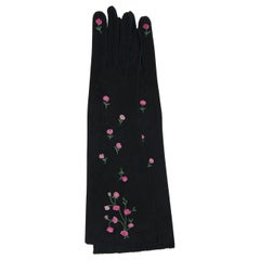 Vintage Floral Embroidered Gloves
