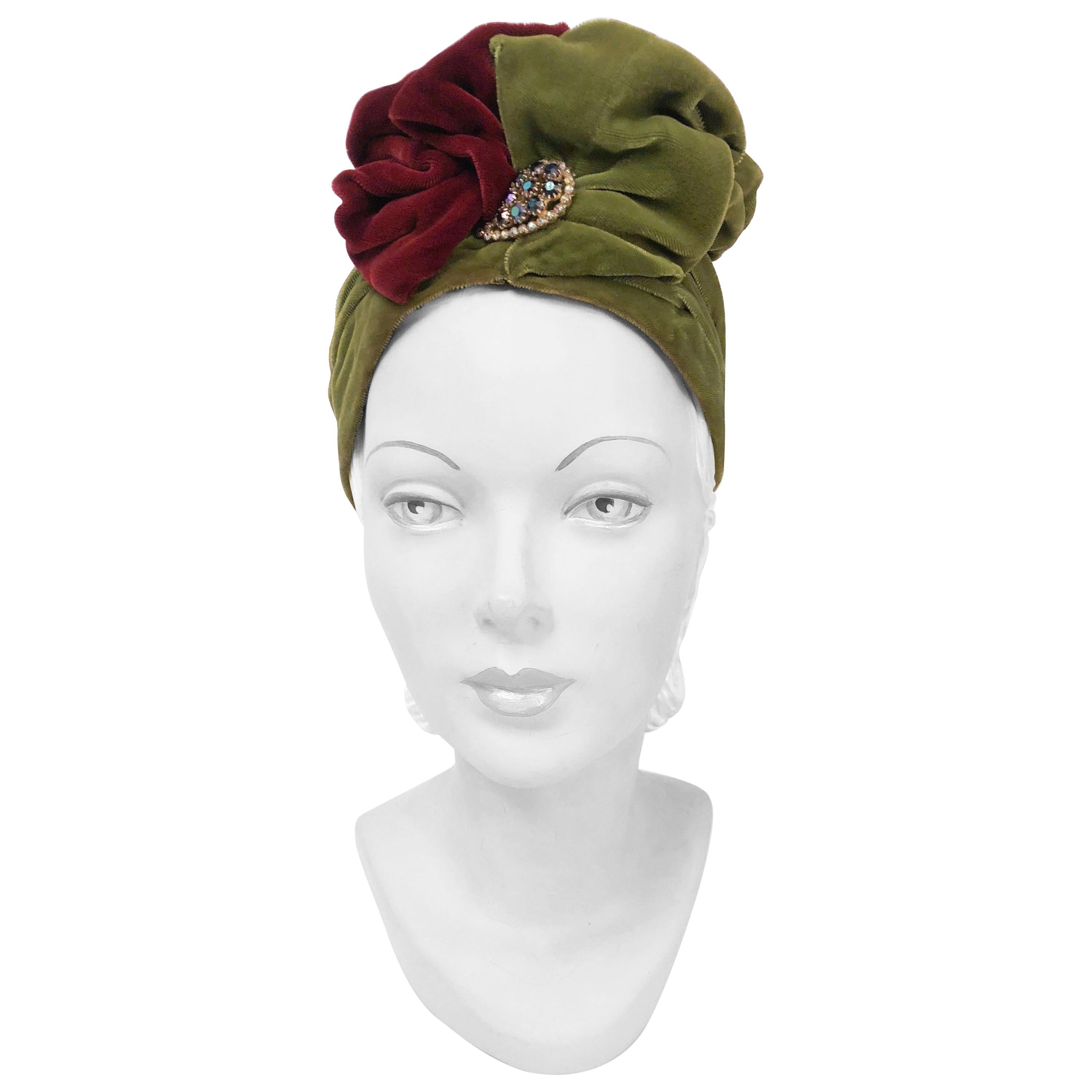 1930s Green and Cranberry Silk Velvet Turban