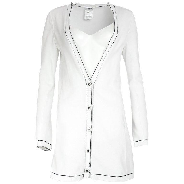 Chanel White Cotton Cardigan W/ Black Trim Sz 36 For Sale at 1stDibs | white  cardigan with black trim, black cardigan with white trim