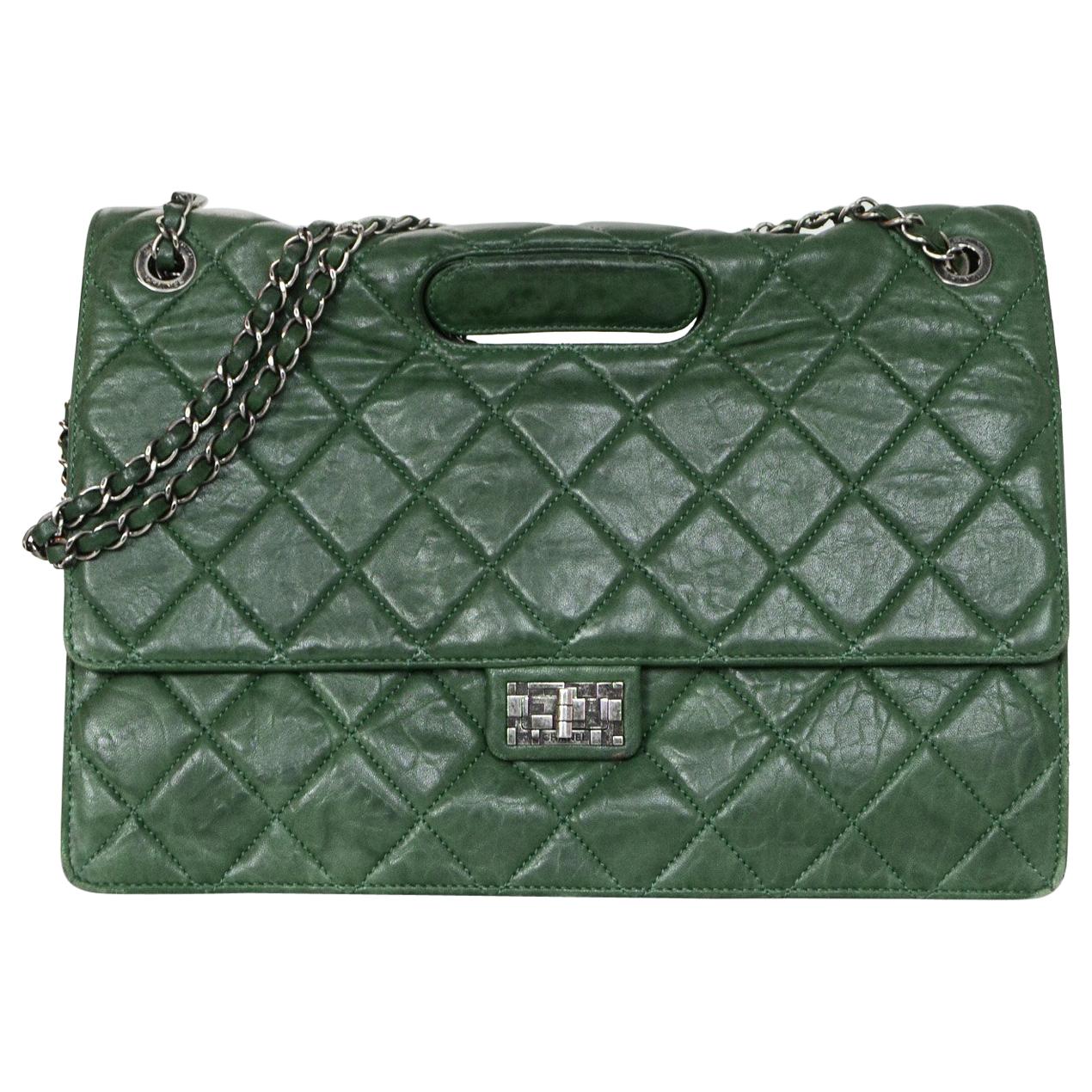 Chanel Green Calf Leather Quilted Paris-Byzance Take Away 2.55 Reissue Flap Bag 