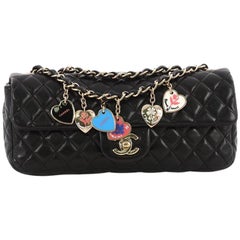 Chanel Valentine Hearts Flap Bag Gestepptes Lammleder East West