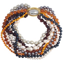 Ciner, collier de perles baroques de Tahiti, peau d'ange, corail orange et cornaline