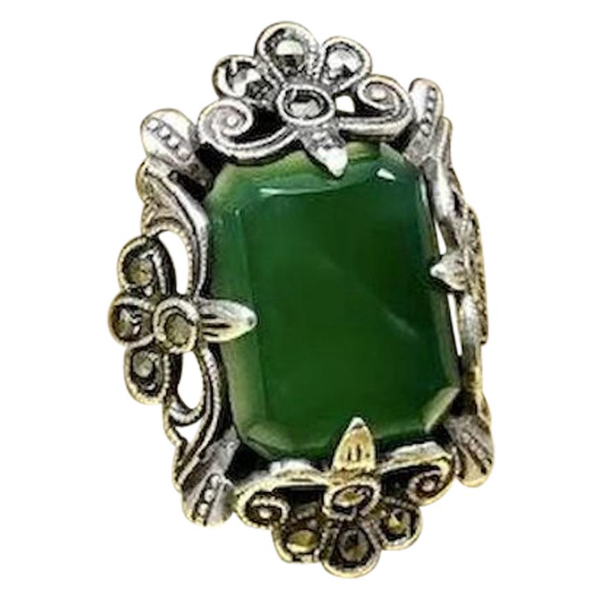 Vintage 1920s Art Deco Silver Chrysoprase Ring Christmas Gift Ideas for Wife For Sale
