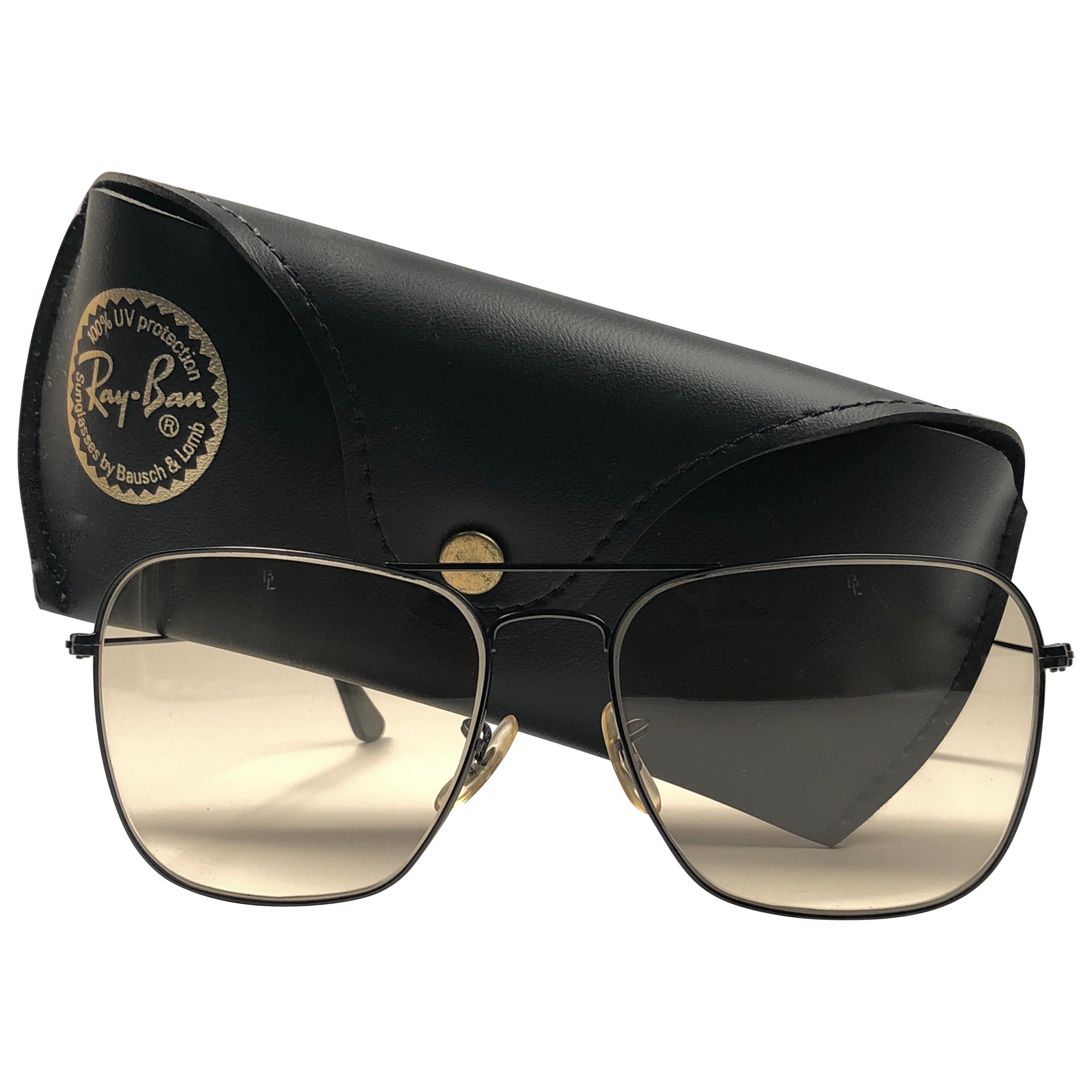 Ray Ban Vintage Caravan Black Brown Changeable Lenses B&L Sunglasses, 1970s 