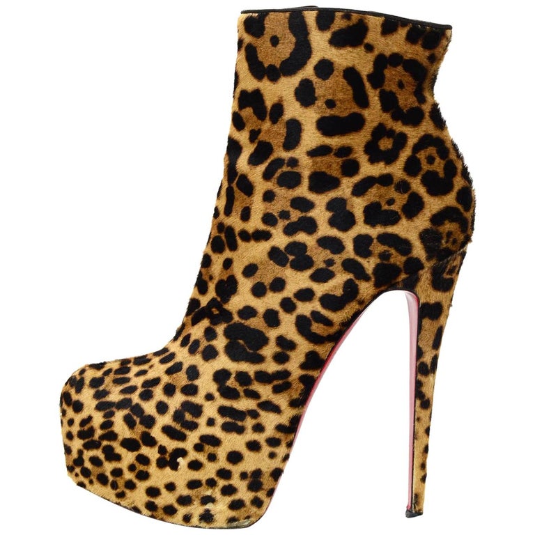 Christian Louboutin Daf Booty 160 Leopard Print Pony Hair Ankle Boots Sz 42  For Sale at 1stDibs