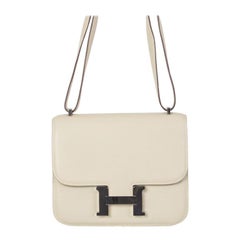 HERMES Parchemin Off-White Swift Leder CONSTANCE 18 Umhängetasche