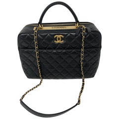 Chanel Trendy CC Bowling Bag noir