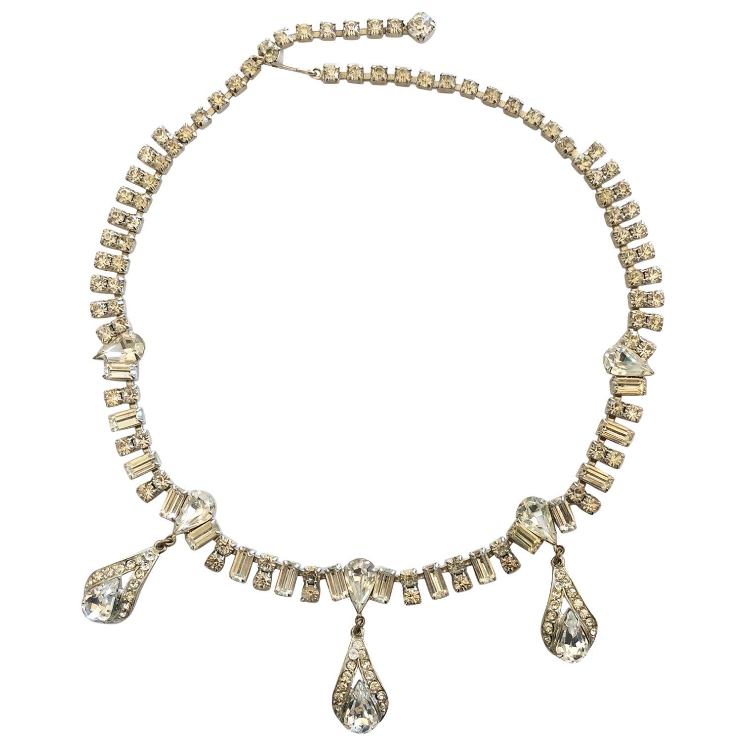 Art Deco Spectacular Rhinestone Pendant necklace