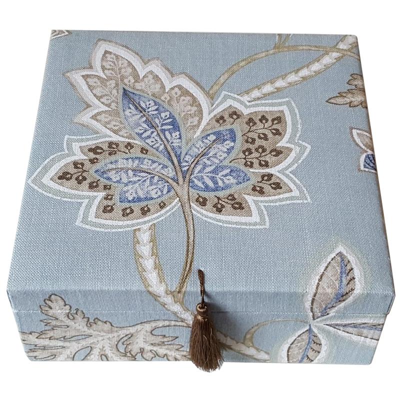 Leaves Pattern Fabric Decorative Storage Box for Scarves 