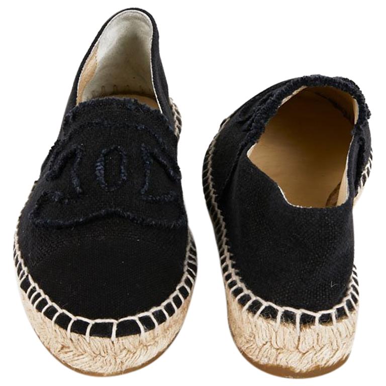 CHANEL Espadrilles in Blue and Black Canvas Size 37FR