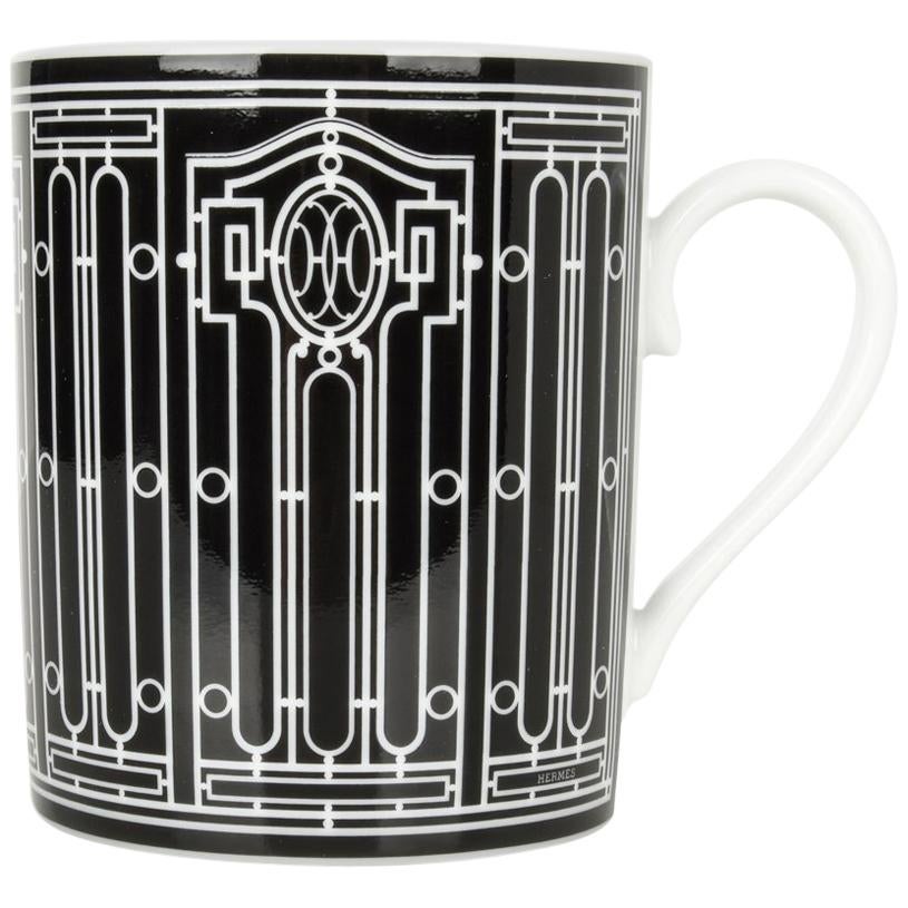 Hermes H Deco Mugs Black w/ White Set of 2 new