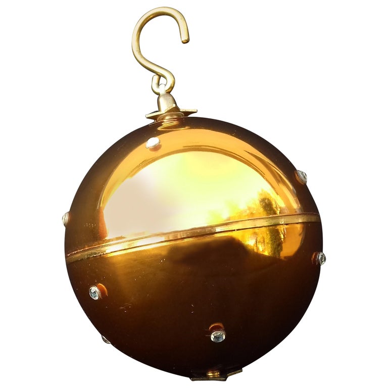 Exceptional Christmas Ball Music Box Silent Night Reuge Sainte Croix at