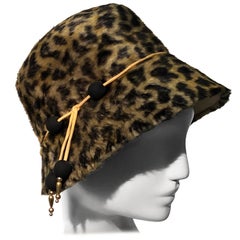 Vintage 1960s Leslie James Leopard Print Faux Fur Bucket Style Hat W/ Unique Beaded Band