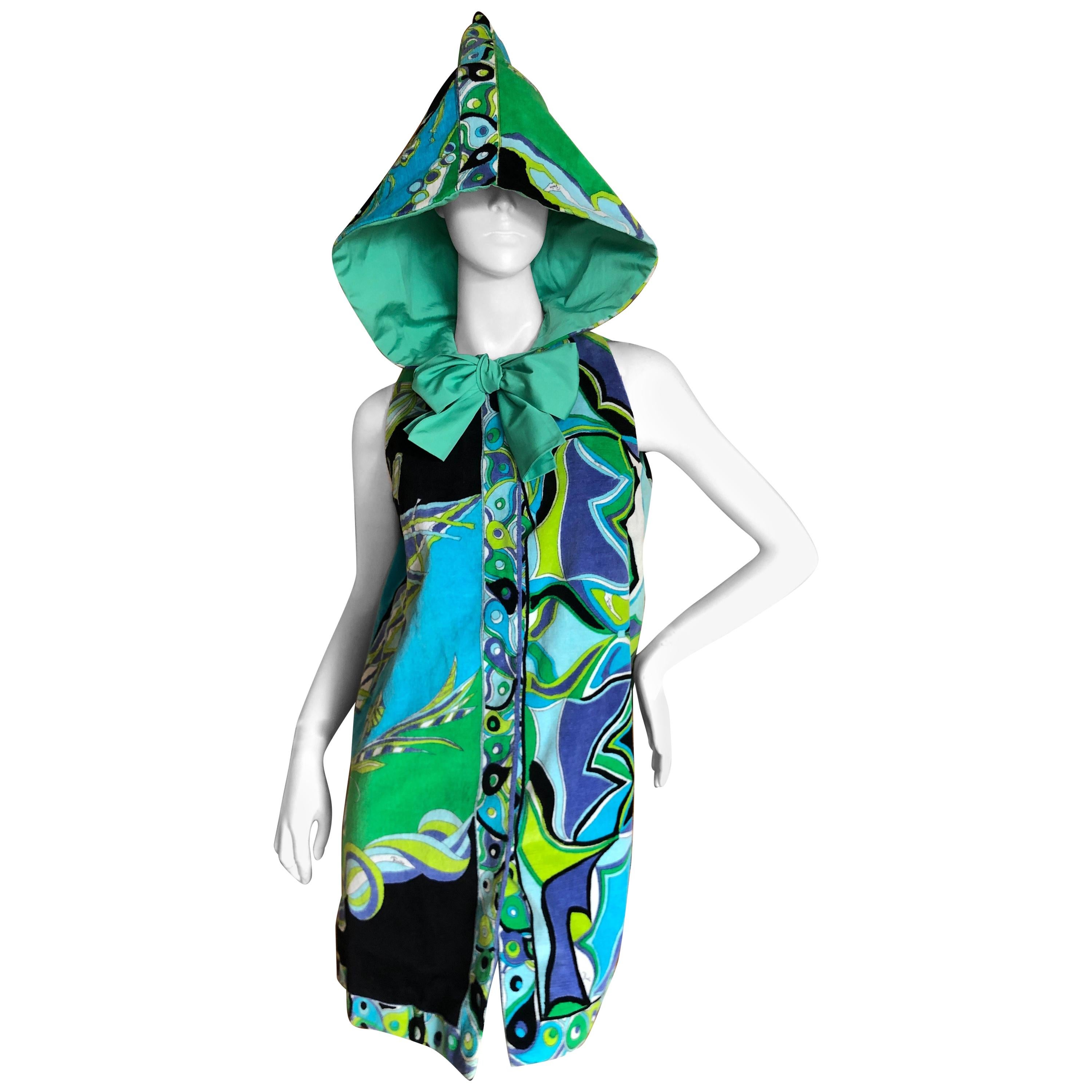 Emilio Pucci Vintage 1960's Terry Cloth Velvet Beach Wrap Dress w Hood & Bow Tie For Sale