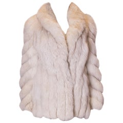 A Vintage 1970s artic white fox fur jacket winter coat