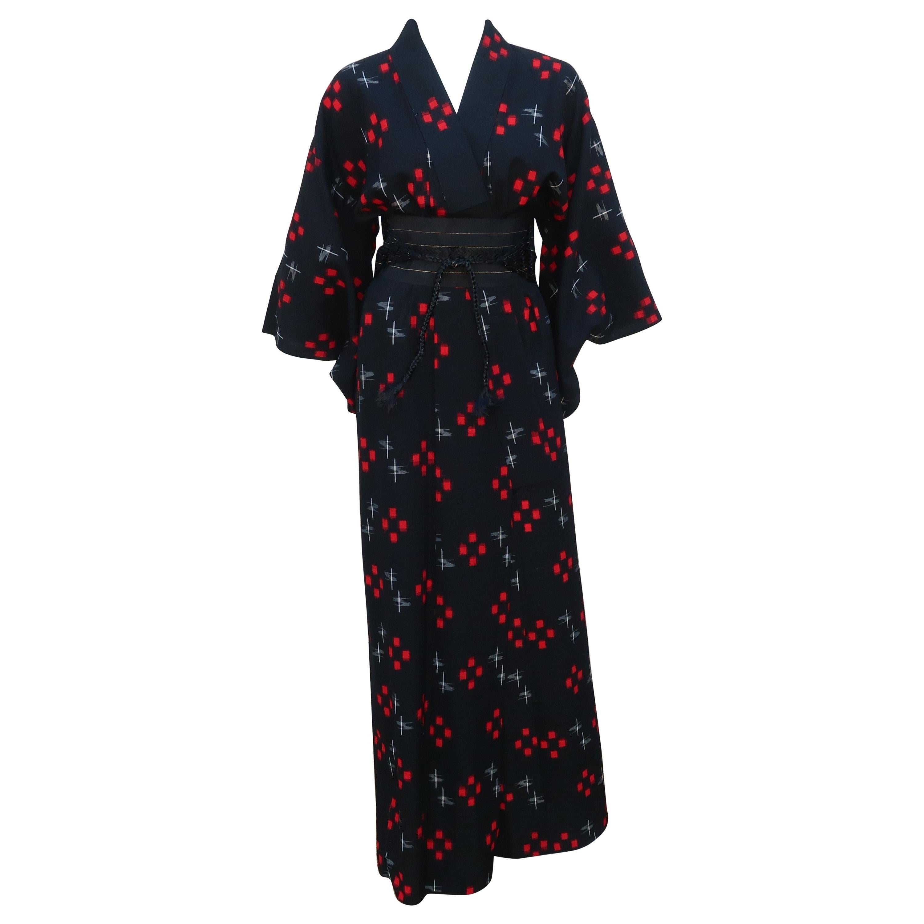 Vintage Black & Red Wool Kimono Dress Robe