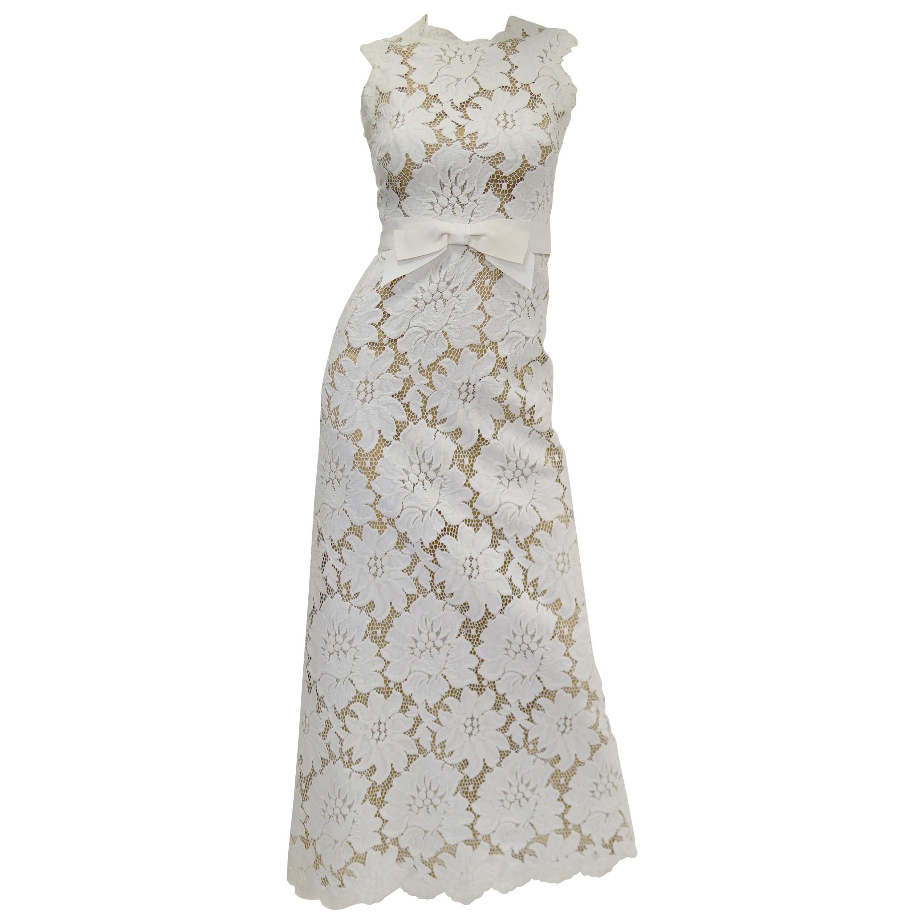 1970s White Large Scale Floral Lace Dress 
