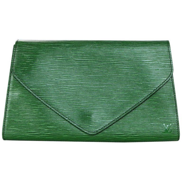 Louis Vuitton Vintage 1988 Green Epi Leather Art Deco Clutch Bag w/ DB For Sale at 1stdibs