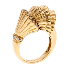 Boucheron Frou Frou Diamond 18K Yellow Gold Cocktail Ring Size 53