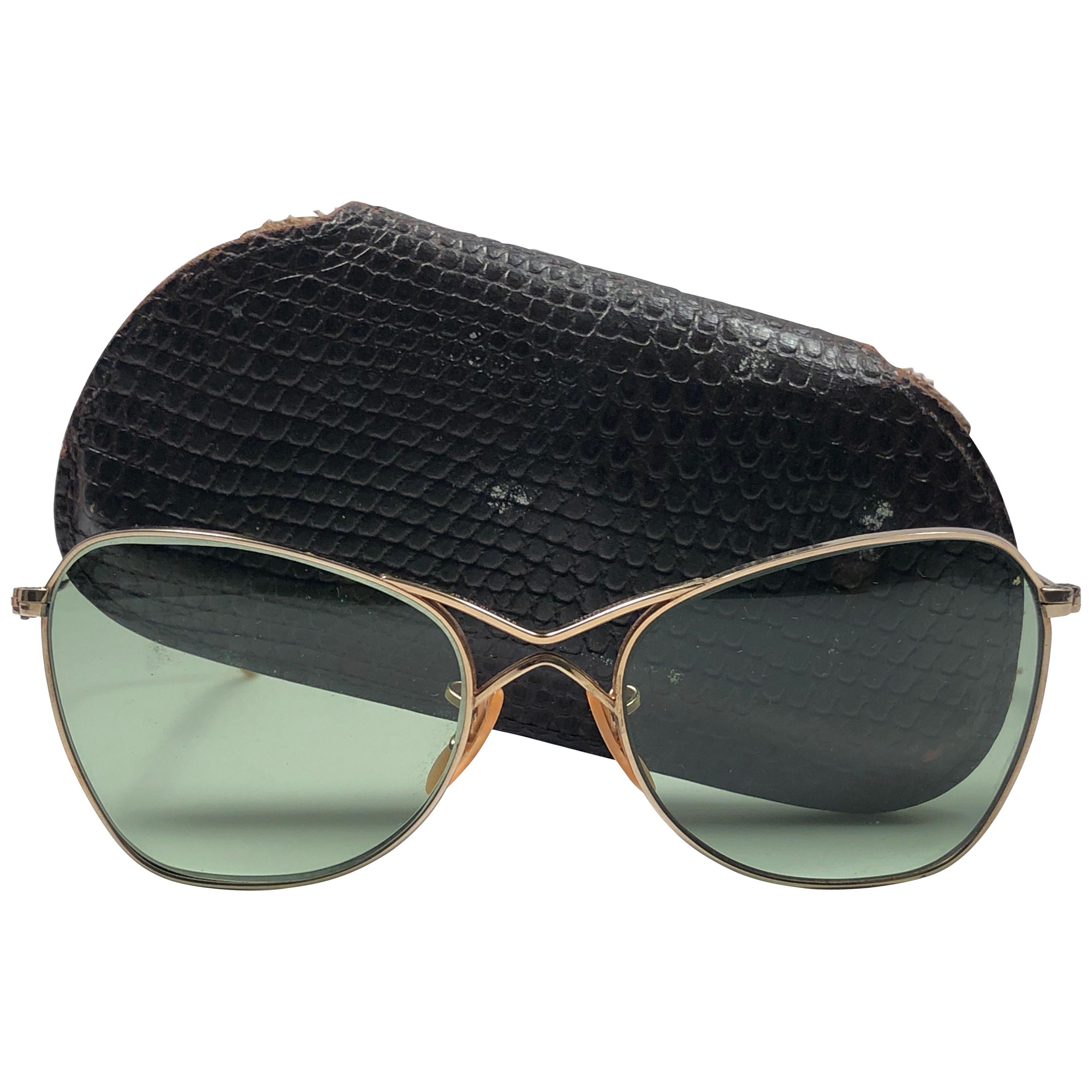 Rare Vintage 1940's Ray Ban Smallest Size 12K Gold Filled B&L Sunglasses