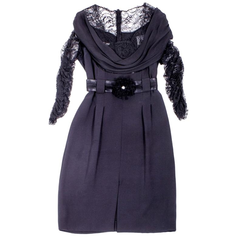 CHANEL Dress in Black Silk and Chantilly Lace Size 38FR For Sale