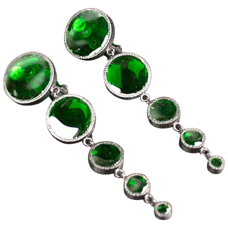 Brand New TOM FORD Green pate de verre clip-on earrings