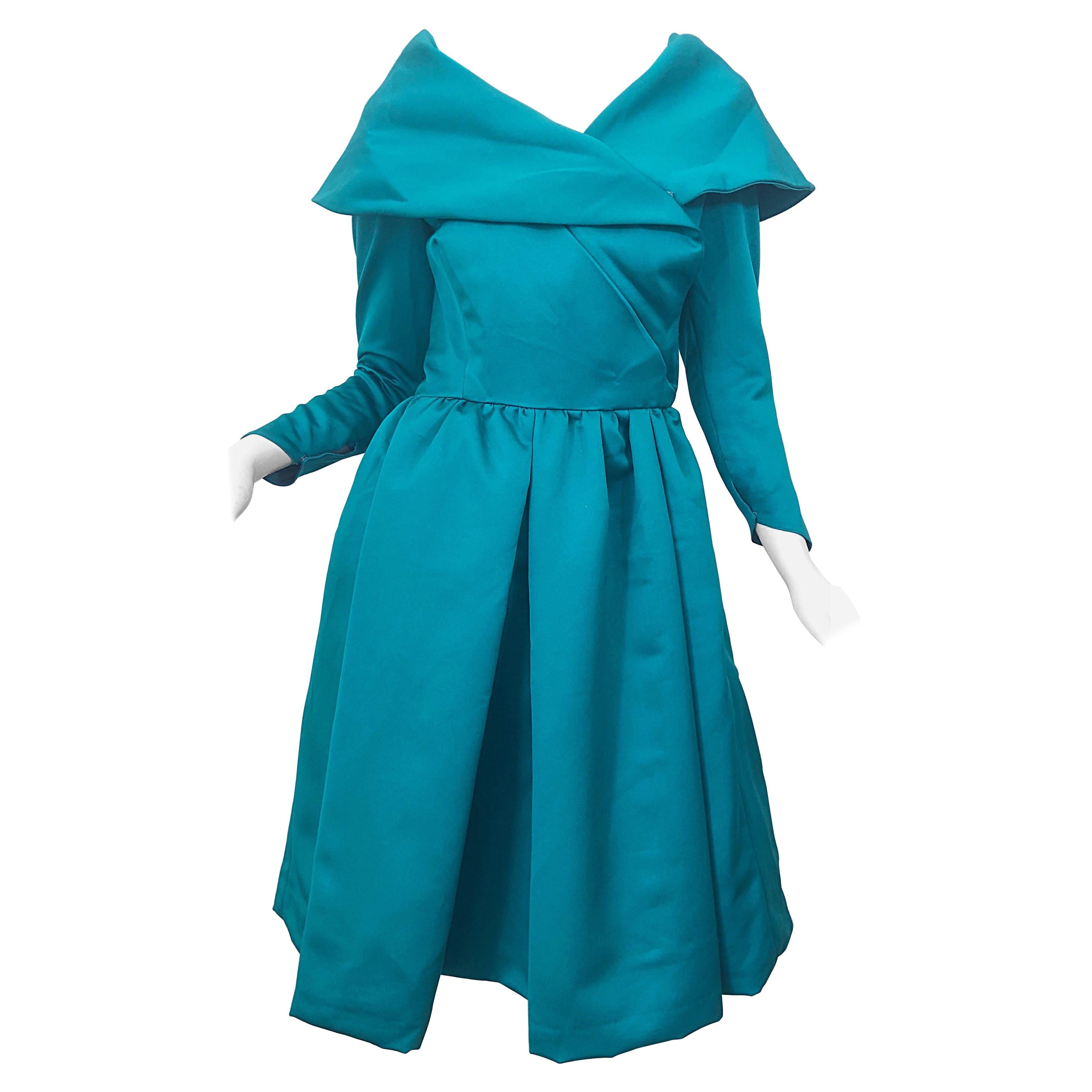 Vintage Victor Costa Teal Green Blue Size 6 / 8 Satin Long Sleeve Cocktail Dress For Sale