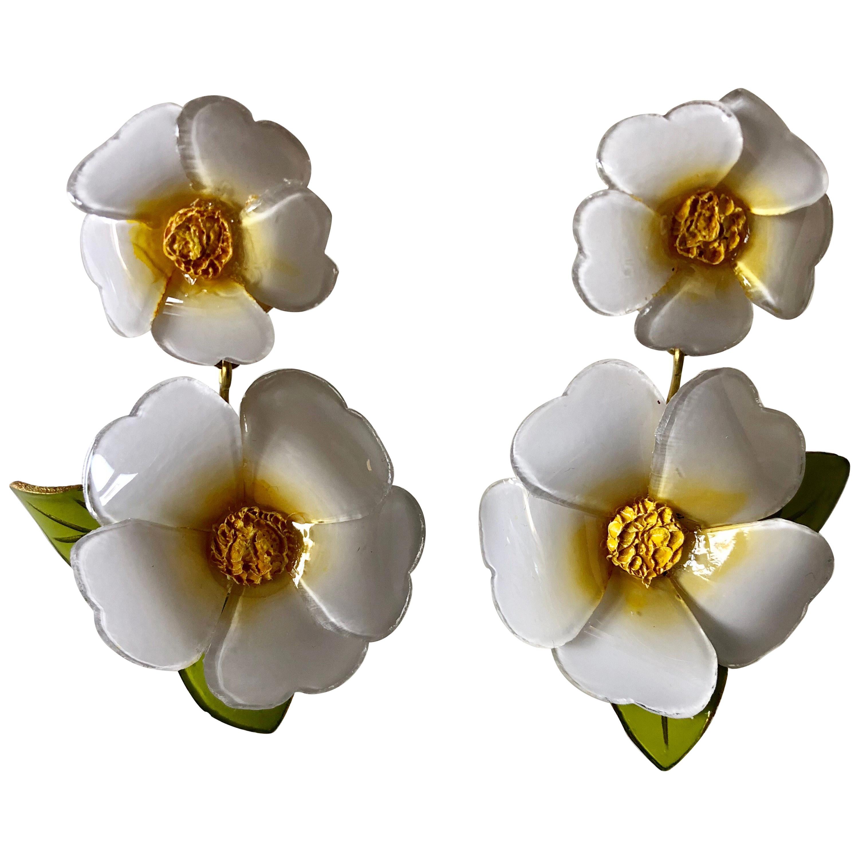 Contemporary Artisan White Daisy Flower Statement Earrings 