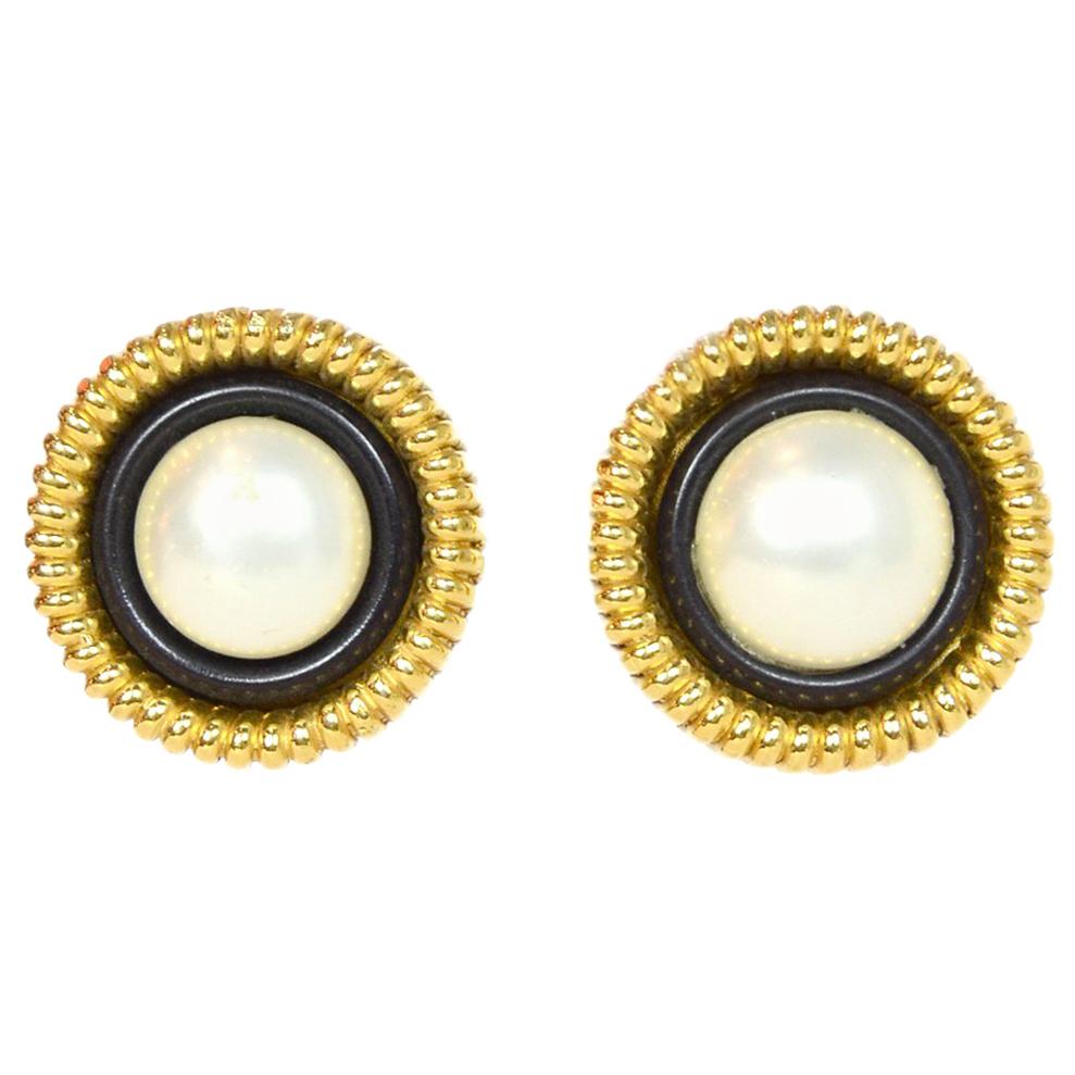 Chanel Vintage Faux Pearl/Goldtone Clip On Earrings