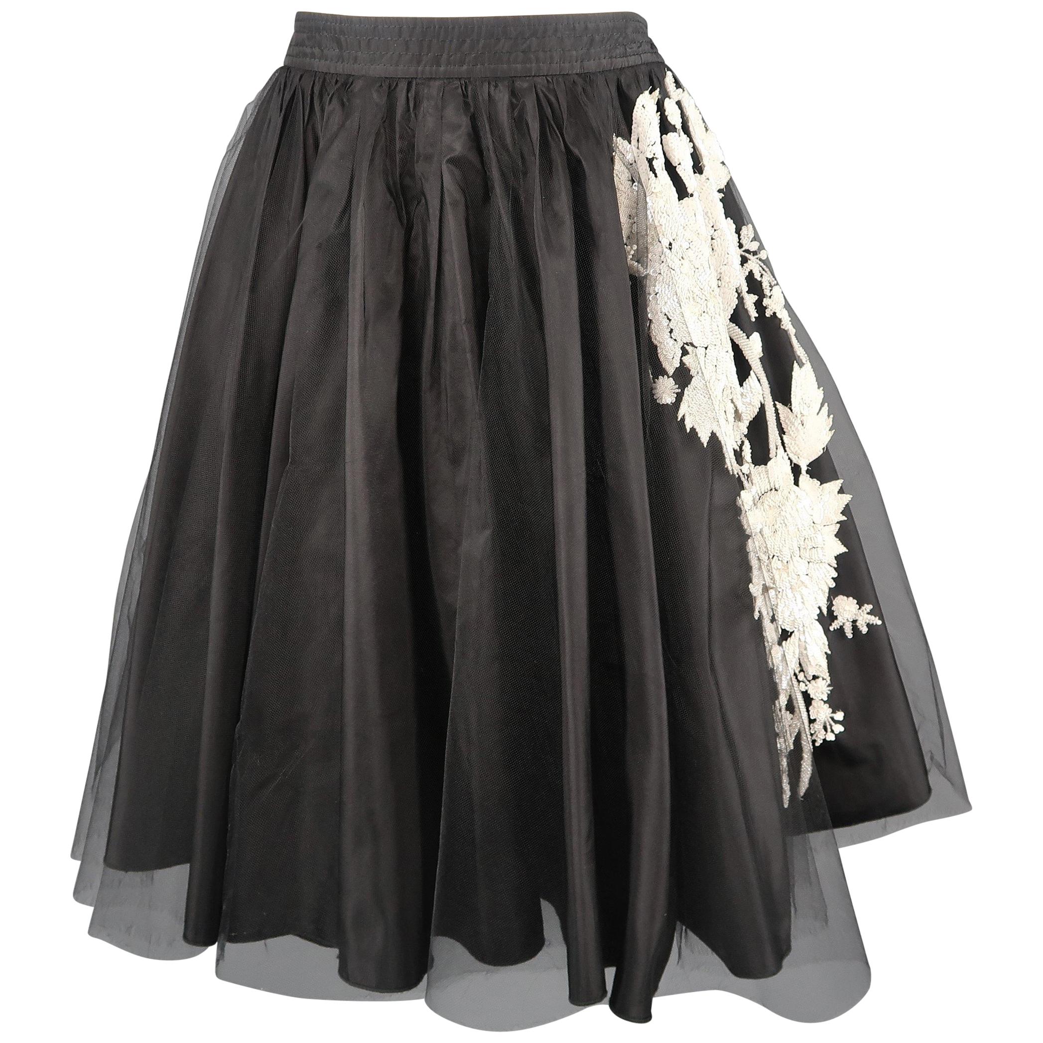 VALENTINO Size 4 Black Floral Sequin Tulle Overlay A Line Skirt