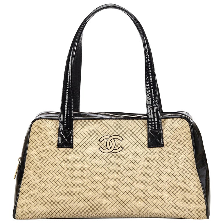 Chanel Brown Quilted Wool Shoulder Bag For Sale at 1stDibs