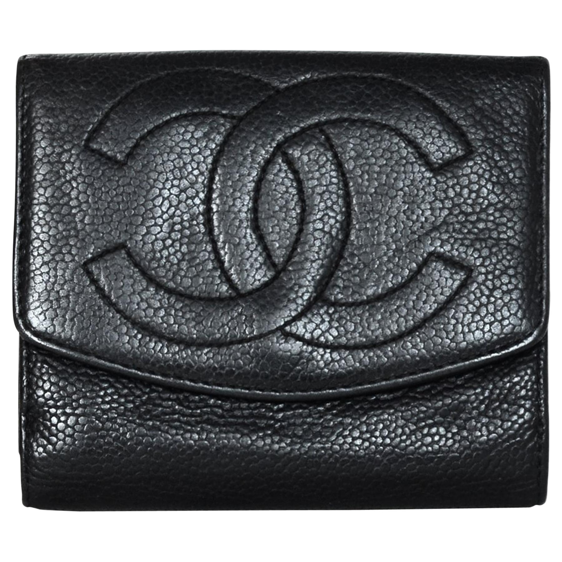Chanel Vintage 90's Black Caviar Leather Compact Timeless CC Wallet For ...