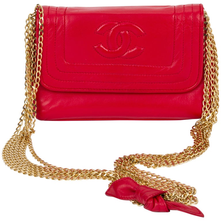 Chanel Red Leather Vintage Chain Shoulder Bag