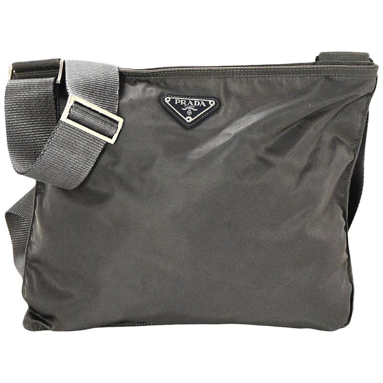 Prada Grey Nylon Zip Top Flat Messenger Crossbody Bag For Sale at 1stDibs
