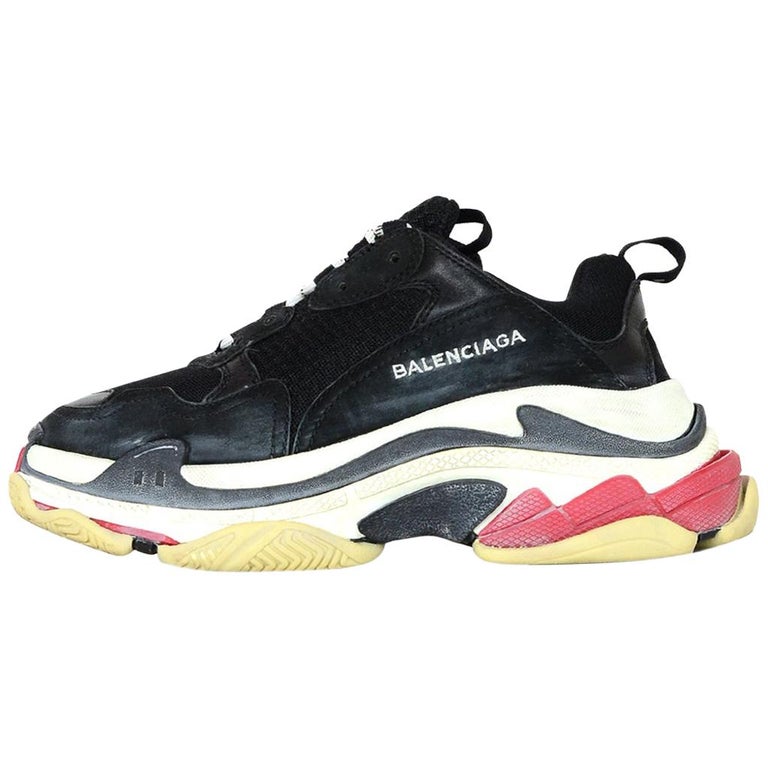 triple s balenciaga black red