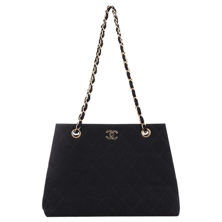 chanel cc chain tote