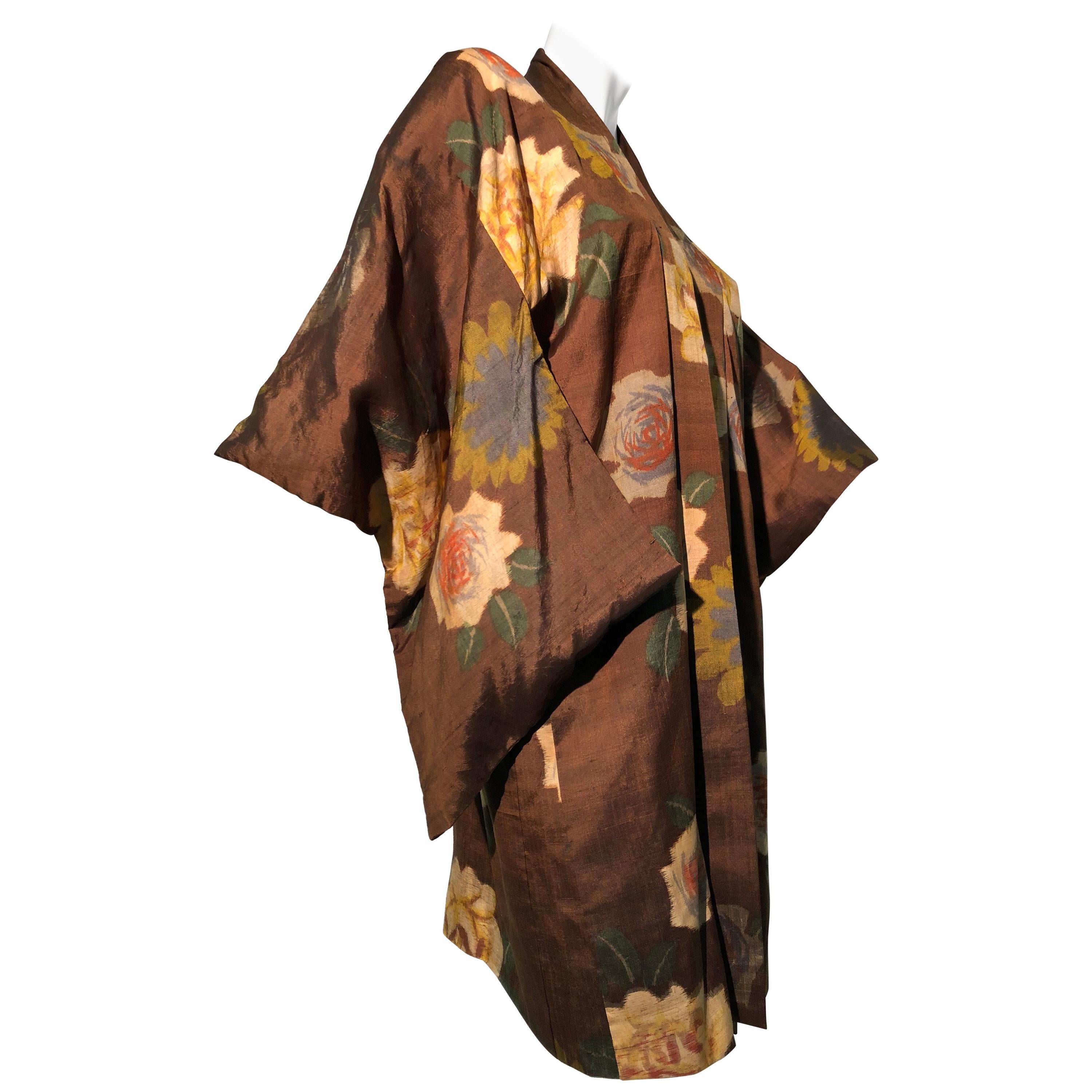 1950s Tobacco Brown Silk Kimono W/ Autumnal Floral Pattern & Contrasting Lining