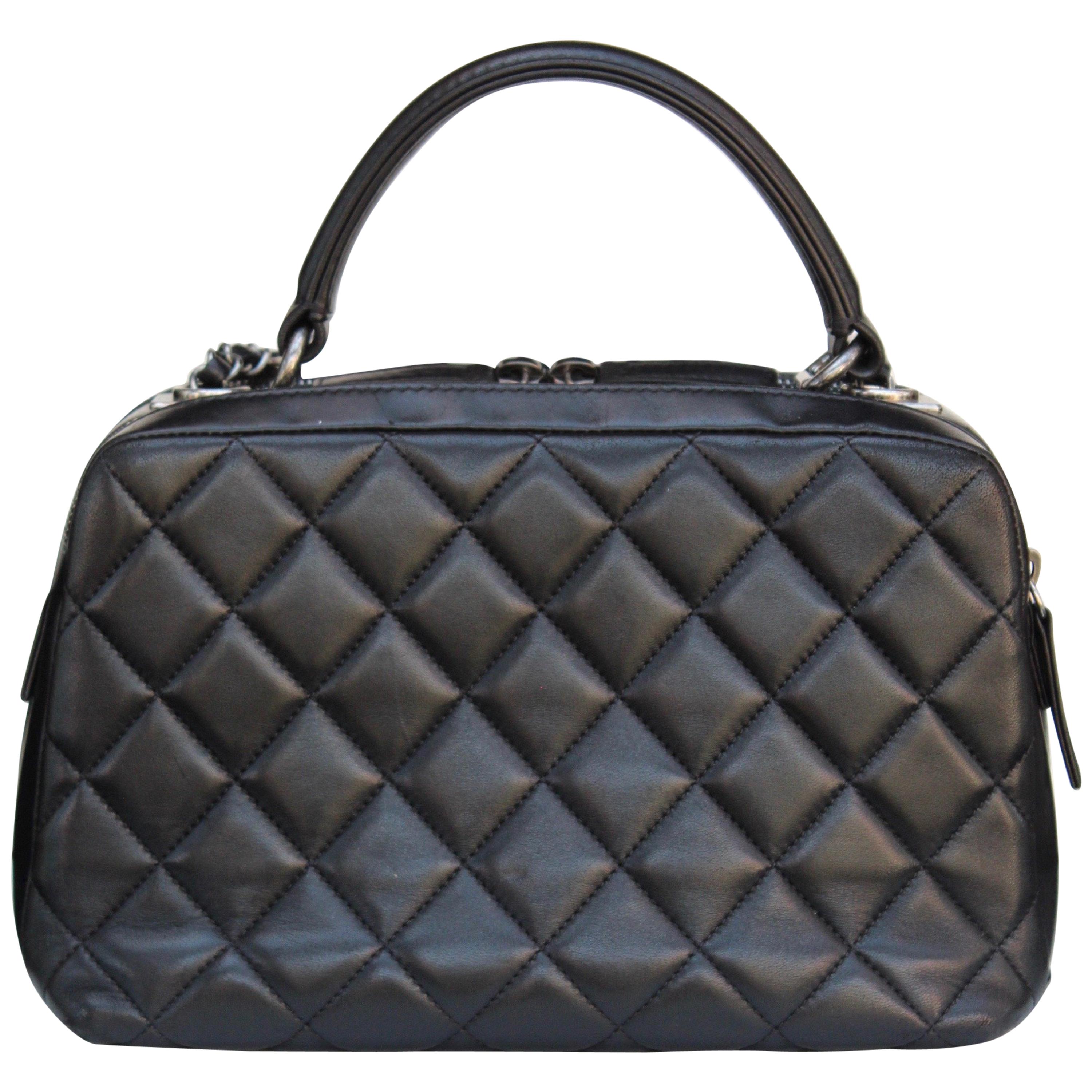 Chanel lovely black quilted bowling bag, 2010s For Sale