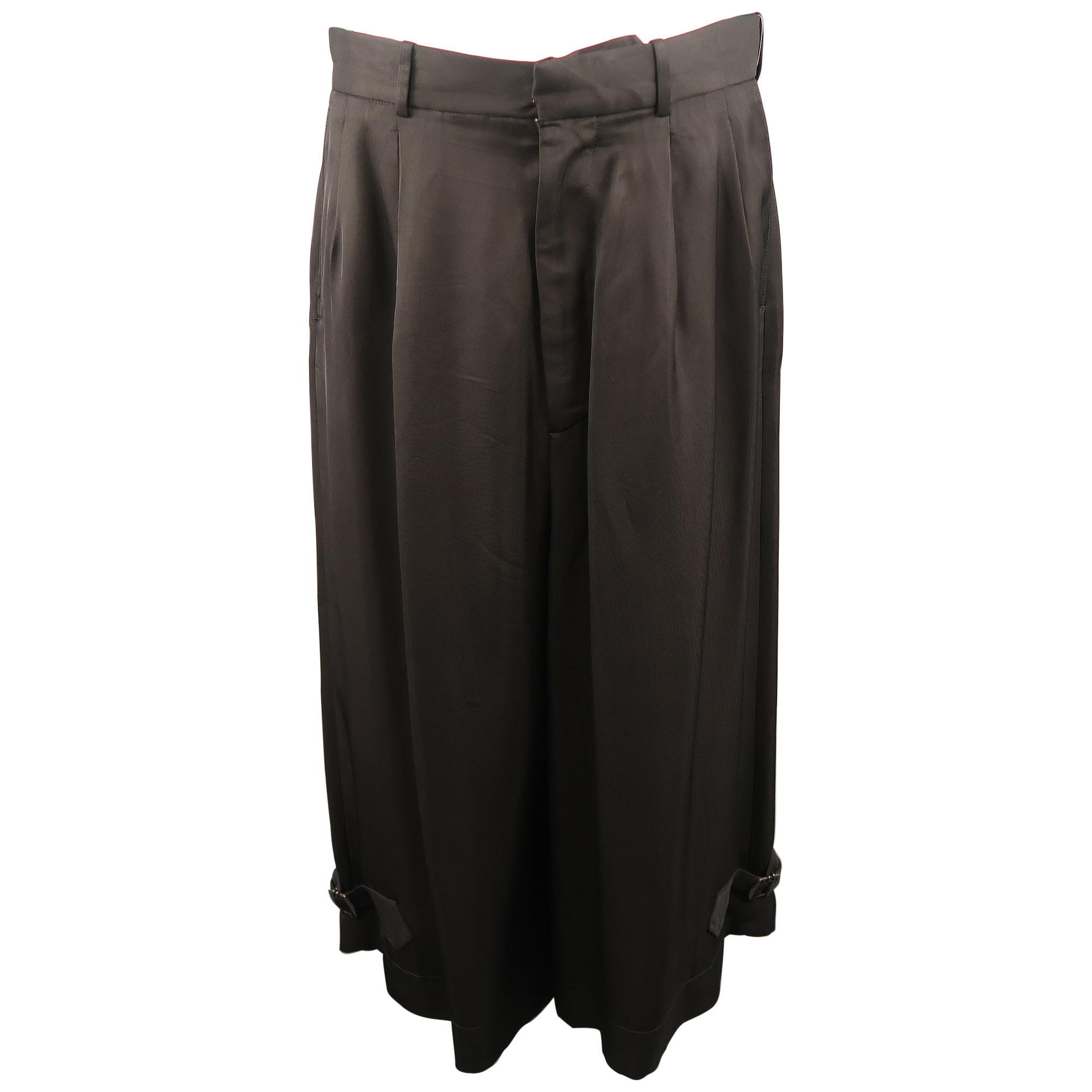 ALEXANDER MCQUEEN Size 32 Black Rayon Cropped Casual Pants