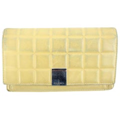 Vintage Chanel Beige Quilted Chocolate Bar 30cca41017 Wallet