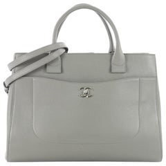 chanel neo executive tote large