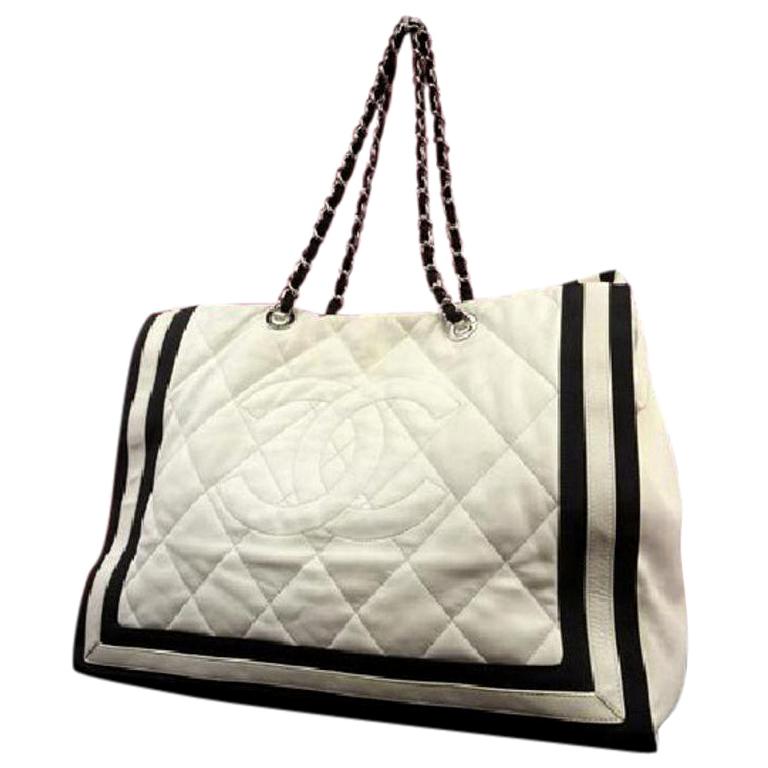 Chanel Shopping Two-tone Quilted Chain 215949 White X Black Tote For Sale