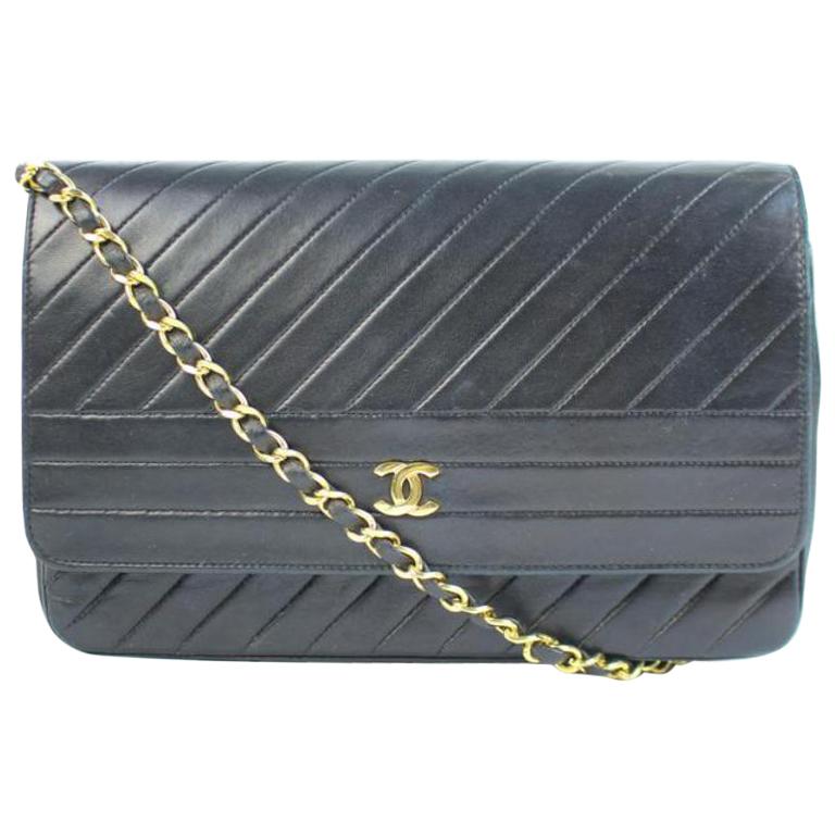 Chanel Classic Flap ( W/ Certificate ) 215343 Quilted Lambskin Shoulder Bag For Sale