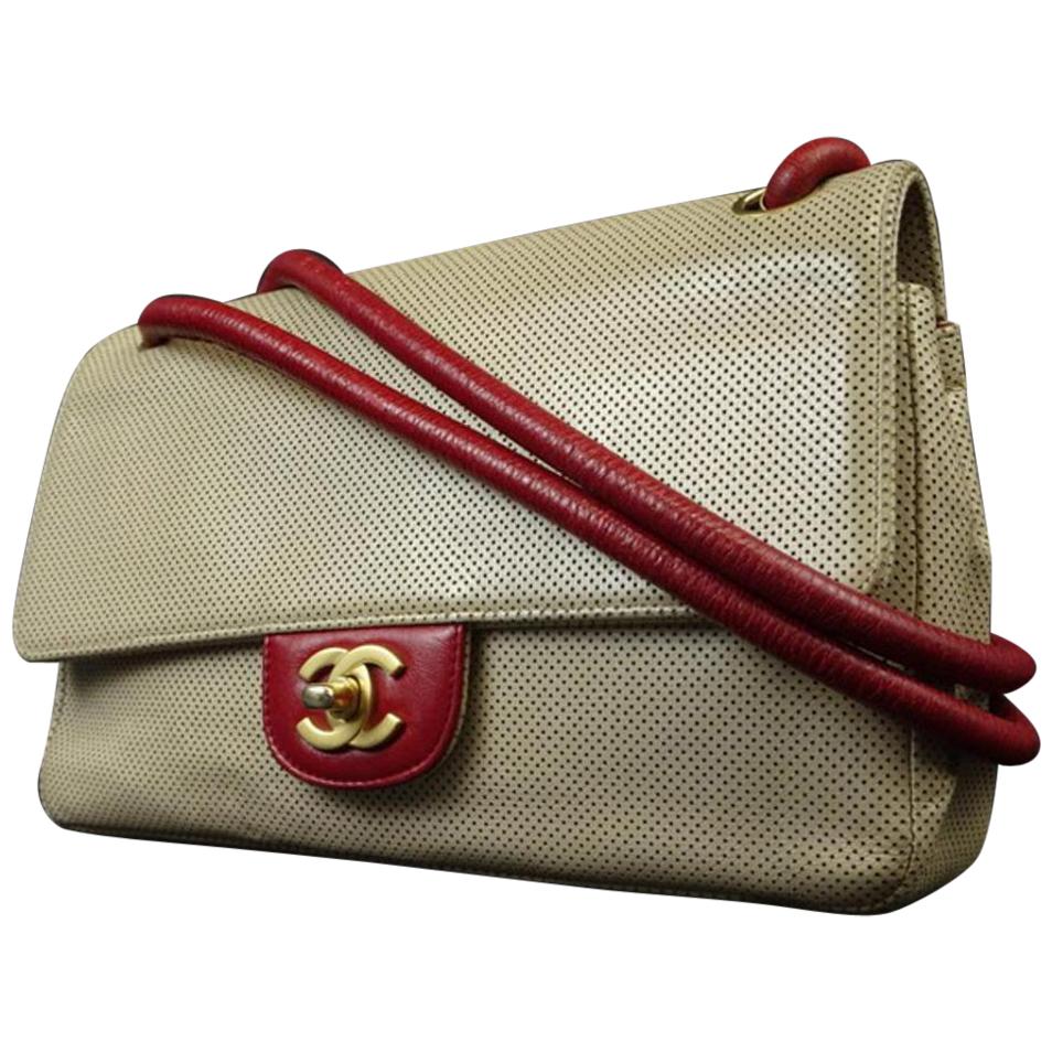 Chanel Classic Bicolor Perforated Medium Flap 216613 Beige Leather Shoulder Bag For Sale
