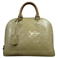 Vintage Louis Vuitton Alma Monogram Vernis Blanc Corail 215371 Ivory Leather Satchel