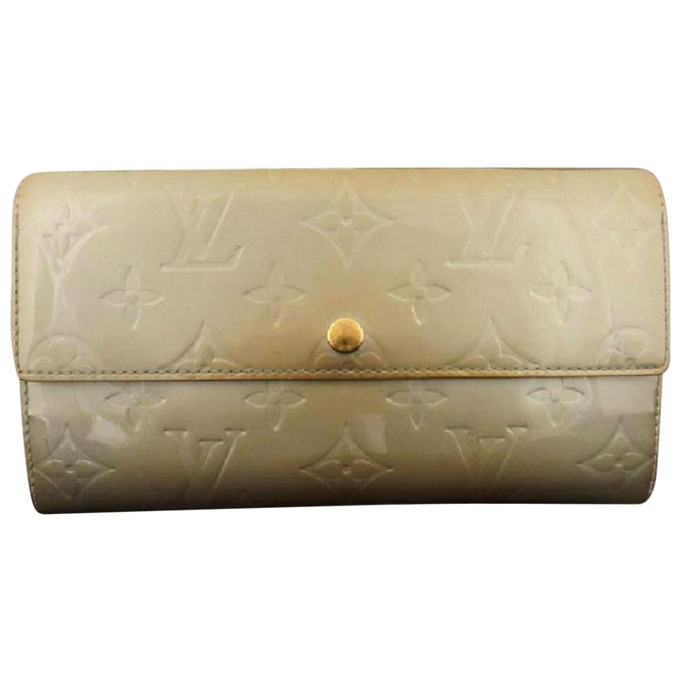 Louis Vuitton Ivory Monogram Vernis Blanc Corail Sarah Bifold Long 217416 Wallet For Sale