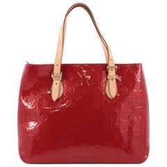 Brentwood glitter handbag Louis Vuitton Red in Glitter - 29673287