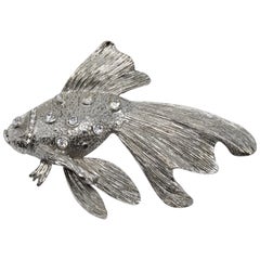 Oscar de la Renta Clear Crystal Fish Stone Brooch, Pin, in Silvertone