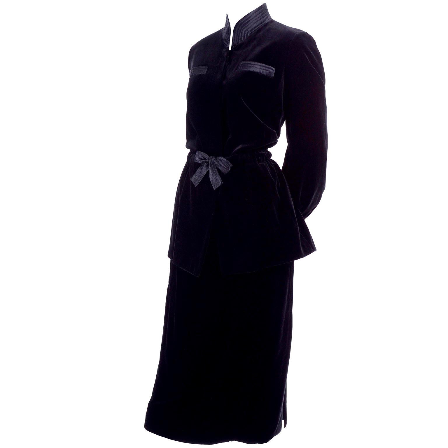 Vintage Valentino Boutique Black Velvet Skirt Suit With Satin Trim Size 6 For Sale